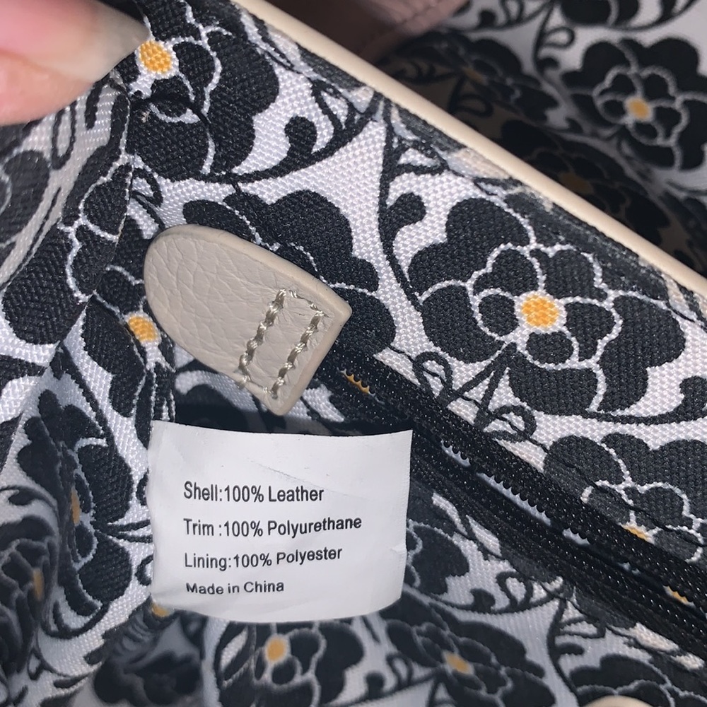 Emma Fox Purse - Picture 11 of 11